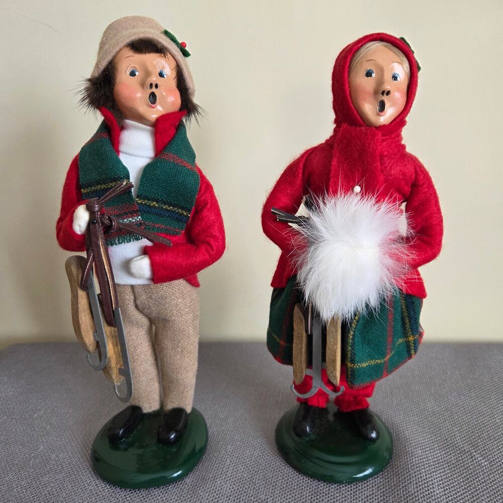 Vintage Byers' Choice Ltd "The Carolers" Pair With Skates Signed/#s 1991 USA